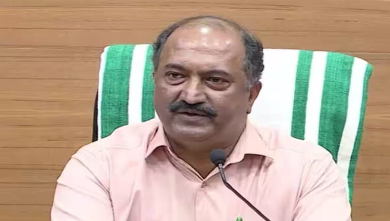 വിഴിഞ്ഞം ഓഹരി കൈമാറ്റം; തെരഞ്ഞെടുപ്പിന് മുൻപ് വിഡി സതീശൻ സെബിയുമായി ചർച്ച നടത്തി : കെഎൻ ബാലഗോപാൽ