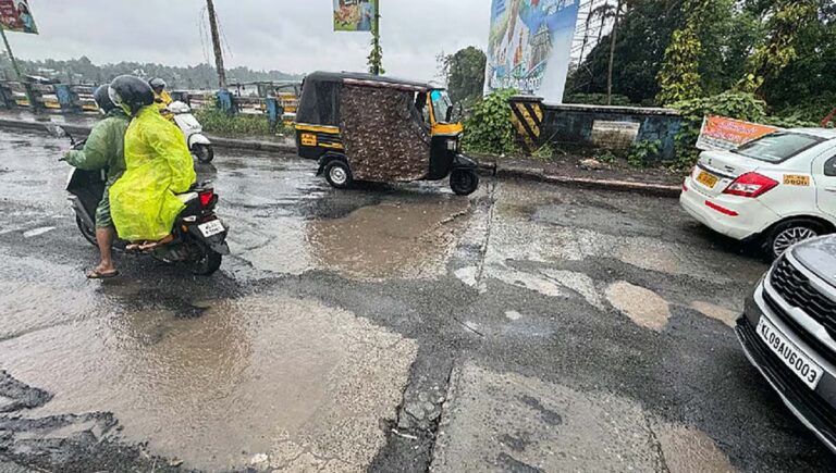 അറ്റകുറ്റപ്പണി : കാലടി പാലത്തിൽ മൂന്നു ദിവസം രാത്രി യാത്രാ നിരോധനം