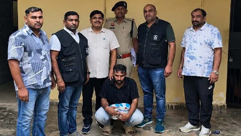 35ലക്ഷത്തിന്റെ എംഡിഎംഎയുമായി മലയാളി പൈലറ്റ് ഗുരുഗ്രാമിൽ പിടിയില്‍
