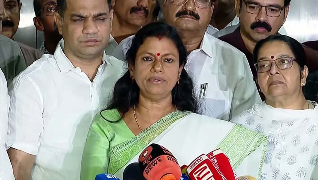 കോറോഹെൽത്ത് കൂട്ട പിരിച്ചുവിട്ടൽ വിഷയത്തിൽ കേന്ദ്ര ഇടപെടൽ ഉറപ്പുനൽകി : മന്ത്രി ബിന്ദു കൃഷ്ണ