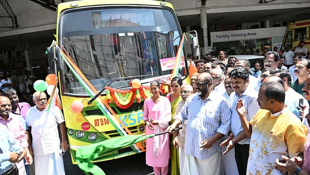 സ്ത്രീകള്‍ക്ക് രാത്രിയില്‍ സുരക്ഷിത യാത്ര; ‘പിങ്ക് ബസ്’ സർവീസിന് തുടക്കമായി