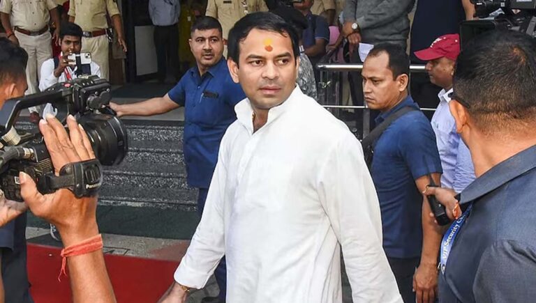 നീറ്റ് ക്രമക്കേട് പ്രതിഷേധം : ആർജെഡി നേതാവ് തേജ് പ്രതാപ് യാദവ് ജുഡീഷ‍്യൽ കസ്റ്റഡിയിൽ